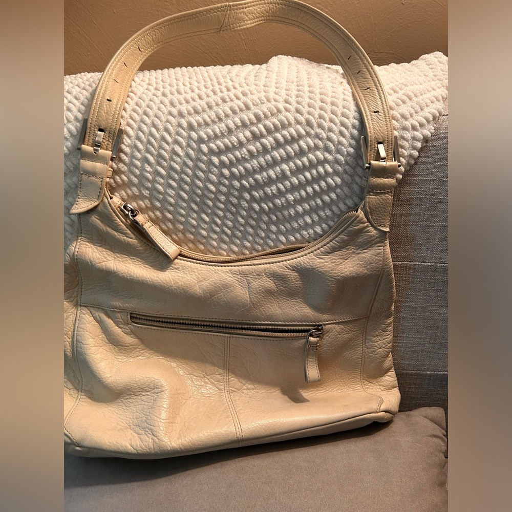Stone Mountain leather purse. Buttery soft.